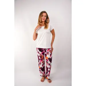 Çiçek Desenli Pijama Takımı